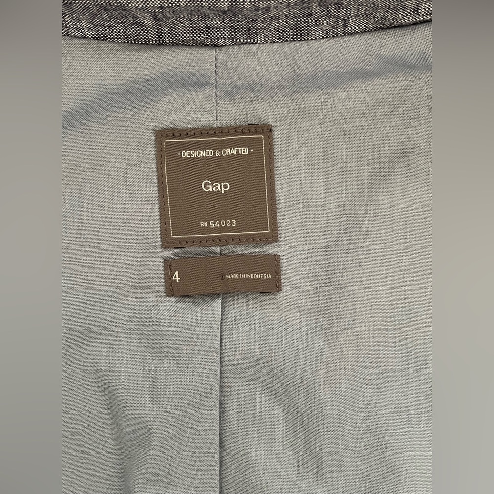Gap Denim Linen-Cotton Blazer. Size: 4 Color : Denim blue - Picture 9 of 10